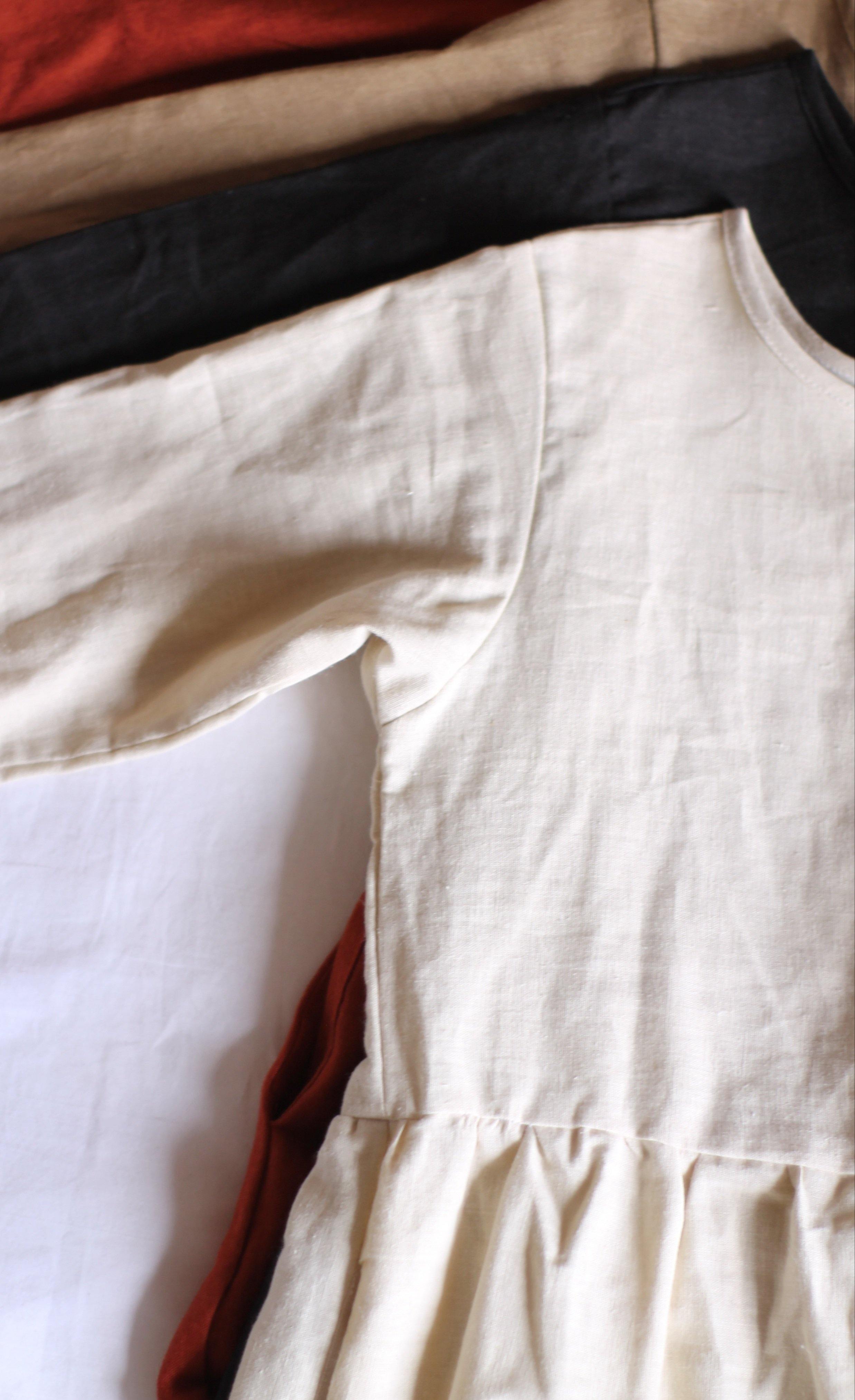 Vestido en Lino Manga Larga - Primitiva